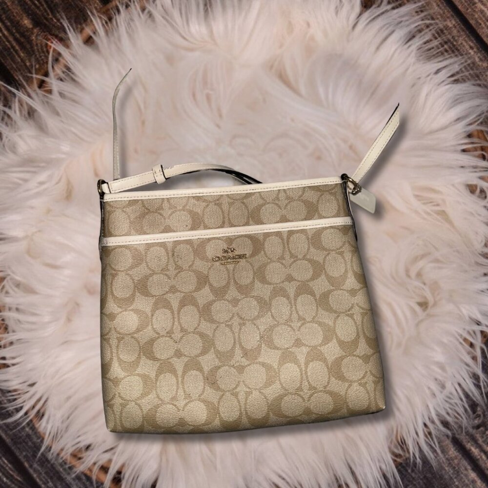 Coach Signature Crossbody Bag - Khaki/Chalk